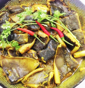 Cá Đuối Chiên Sả Nghệ 