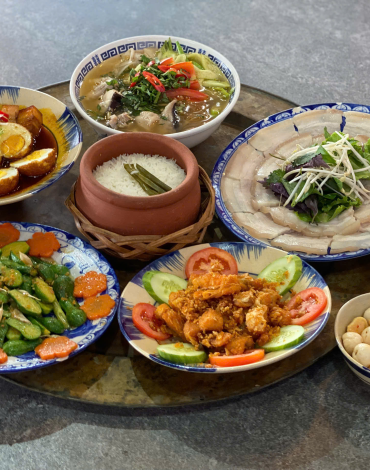 CƠM NIÊU XE LAM