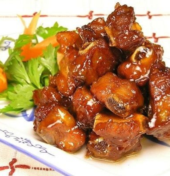Sườn Xào Chua Ngọt 