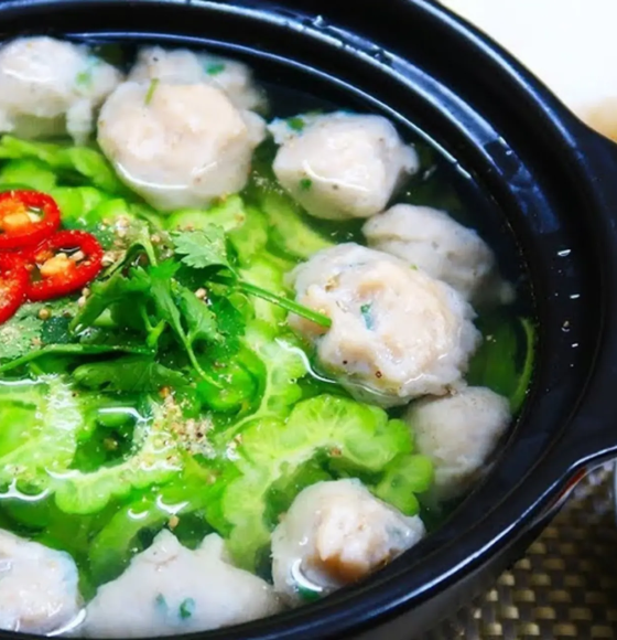 Canh Chả Cá Thác Lác Nấu Khổ Qua